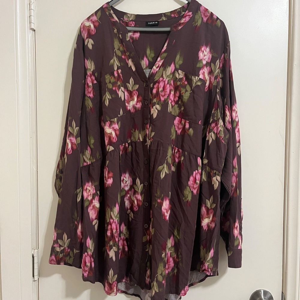 Torrid Women Dark Floral Button Front Top 3X Boho Romantic Peasant Tunic Flowy